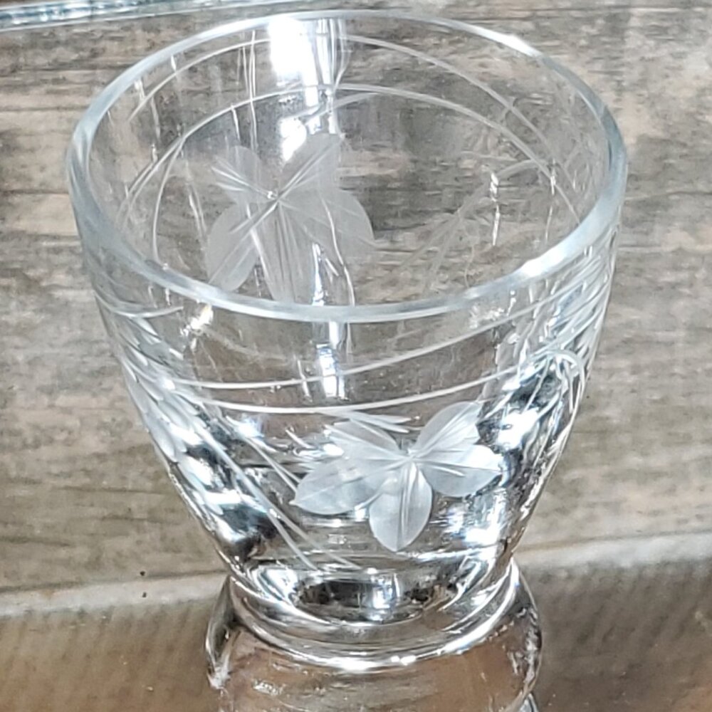 Vintage Crystal Cordial Liqour Shot Glass - Grape Vine Design